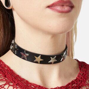 NWT Dangerfield Vegan Leather Star Choker Necklace